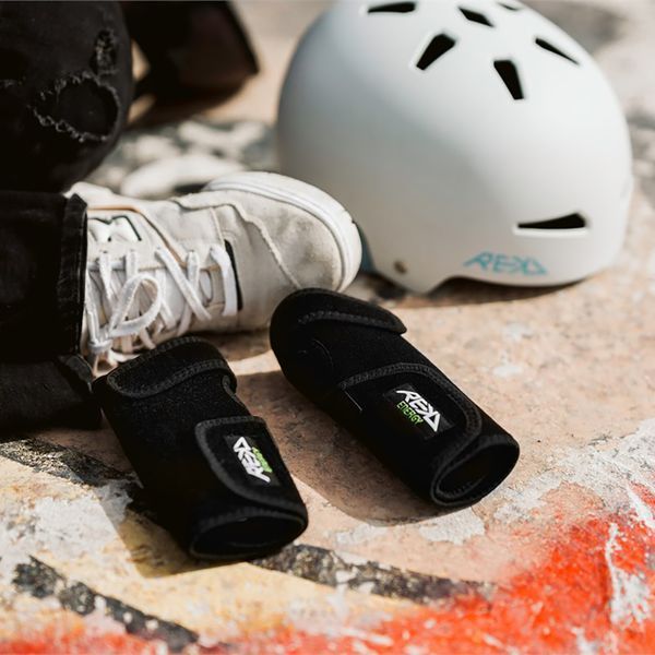REKD защита запястья Energy Freedom black L-XL